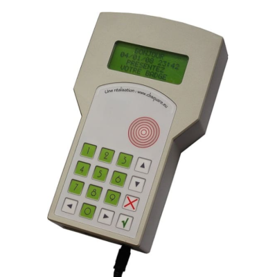 Console de bureau pour rechargement clé/badge